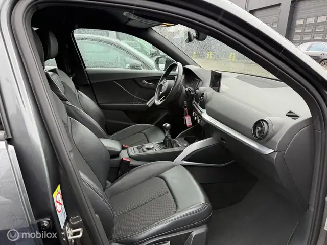 Audi Q2 view 14