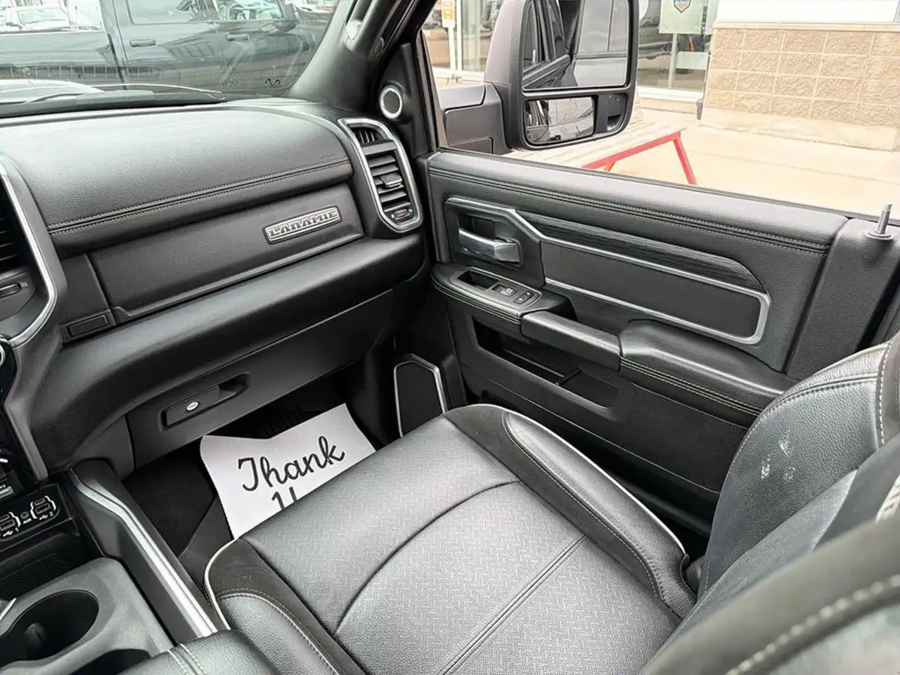 RAM 3500 снимка RAM 3500