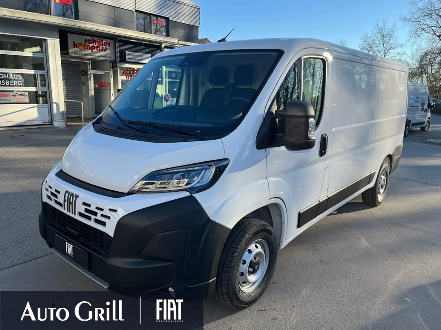 Fiat Ducato 33 L2H1 AHK RüKa LED Allwetter Blanco - 2