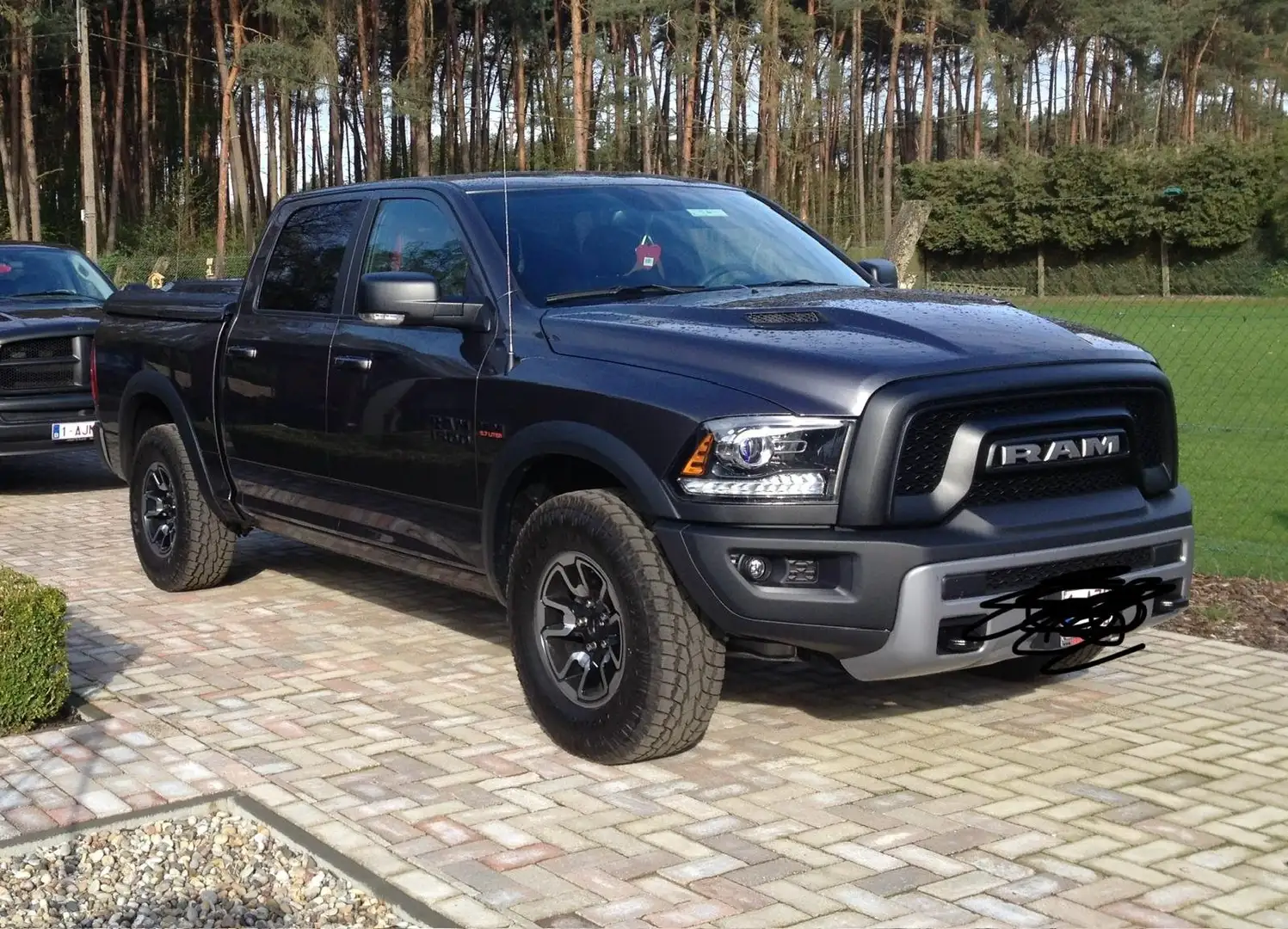 RAM crew cab rebel Grijs - 1