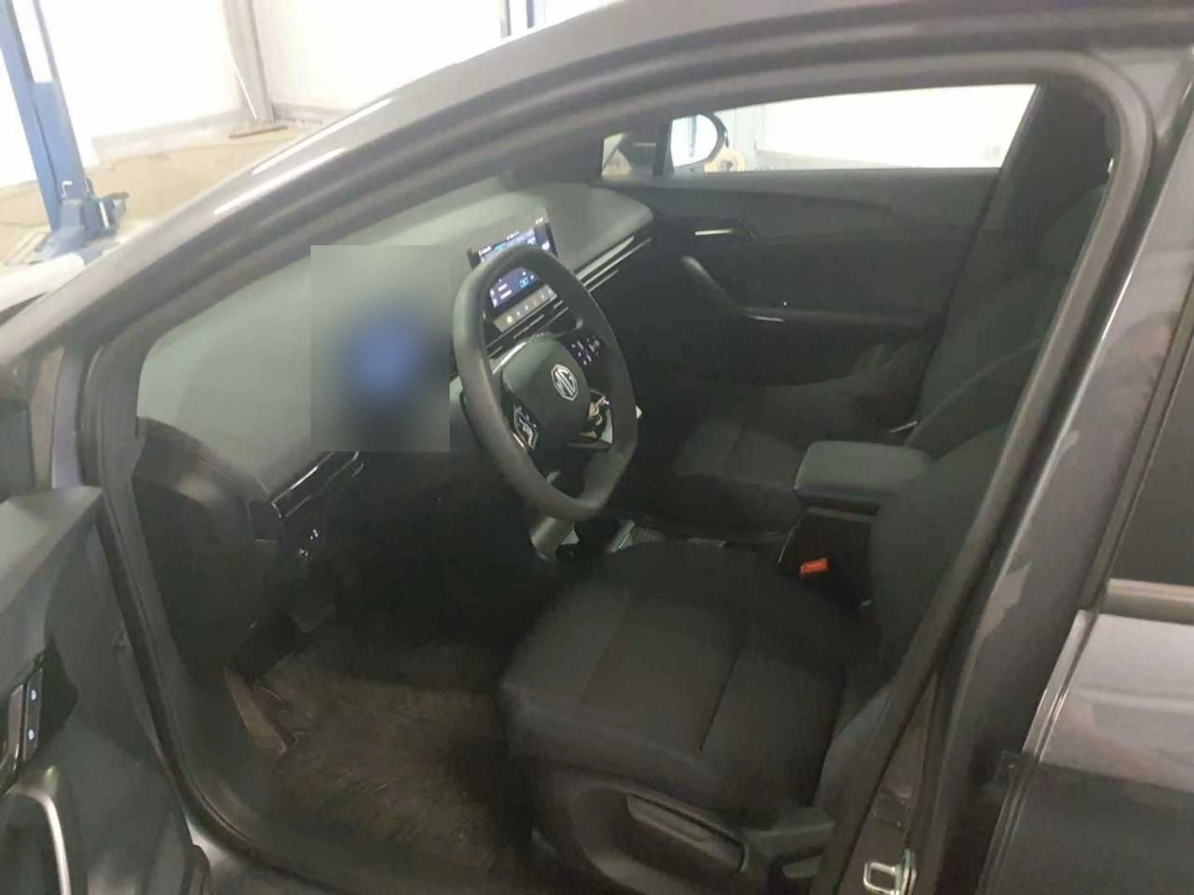 MG MG4 KLIMAAUT RADIO TEMPO MFL PDC DAB LED CARPLAY ACC — photo 7