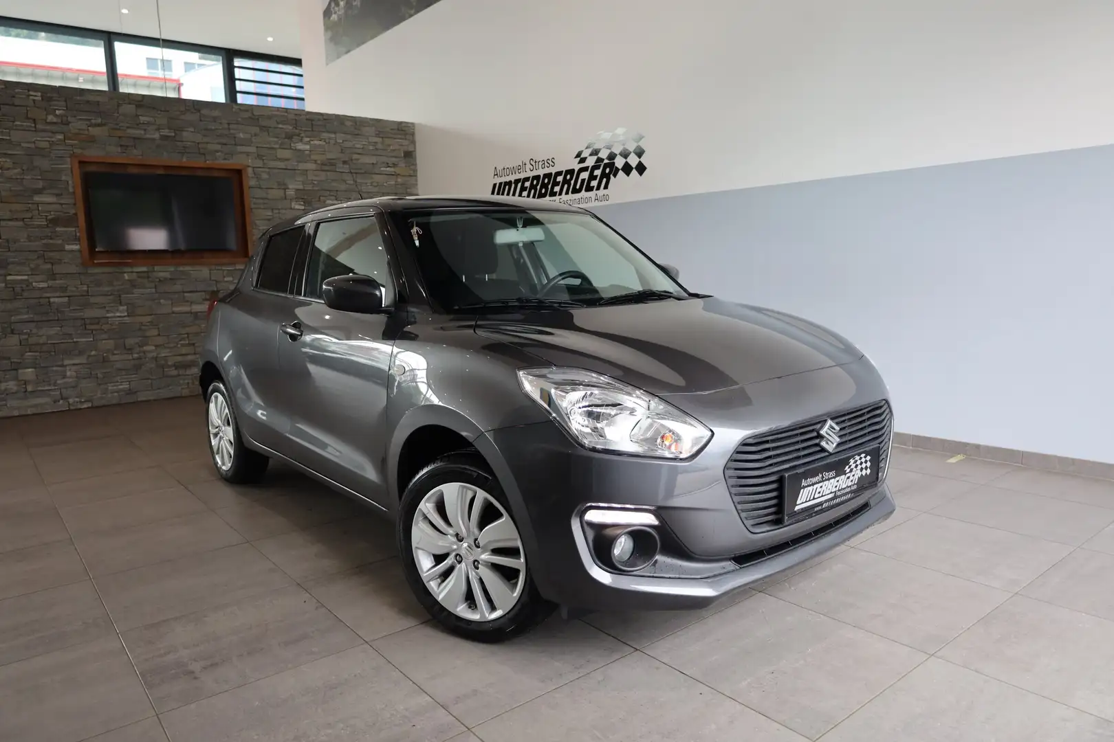 Suzuki Swift 1,2 DJ Allgrip Shine DAB RFK Tempomat PDC Grau - 1