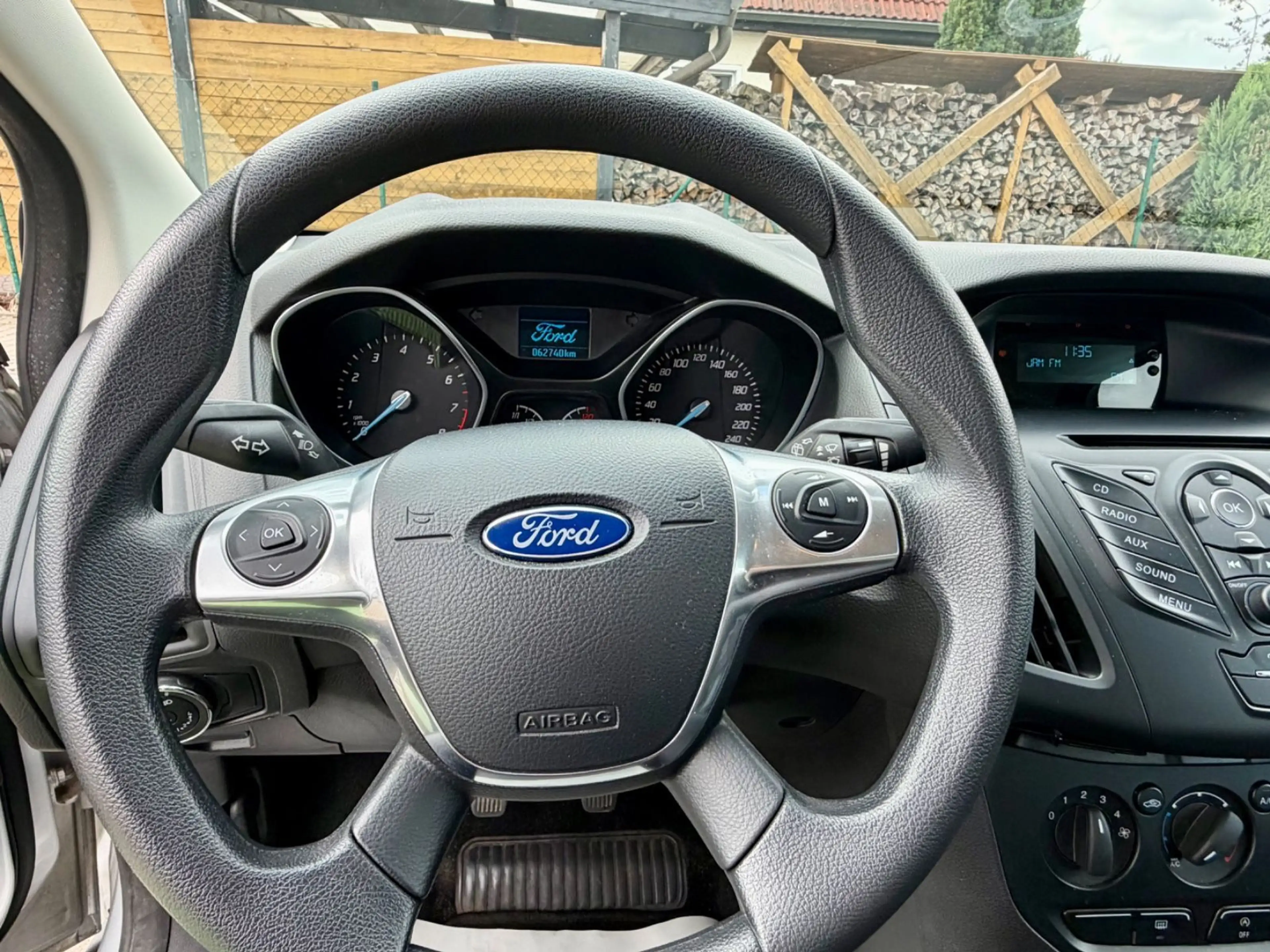 Ford Focus Lim. Ambiente, Allwetter, Klima, PDC — photo 13