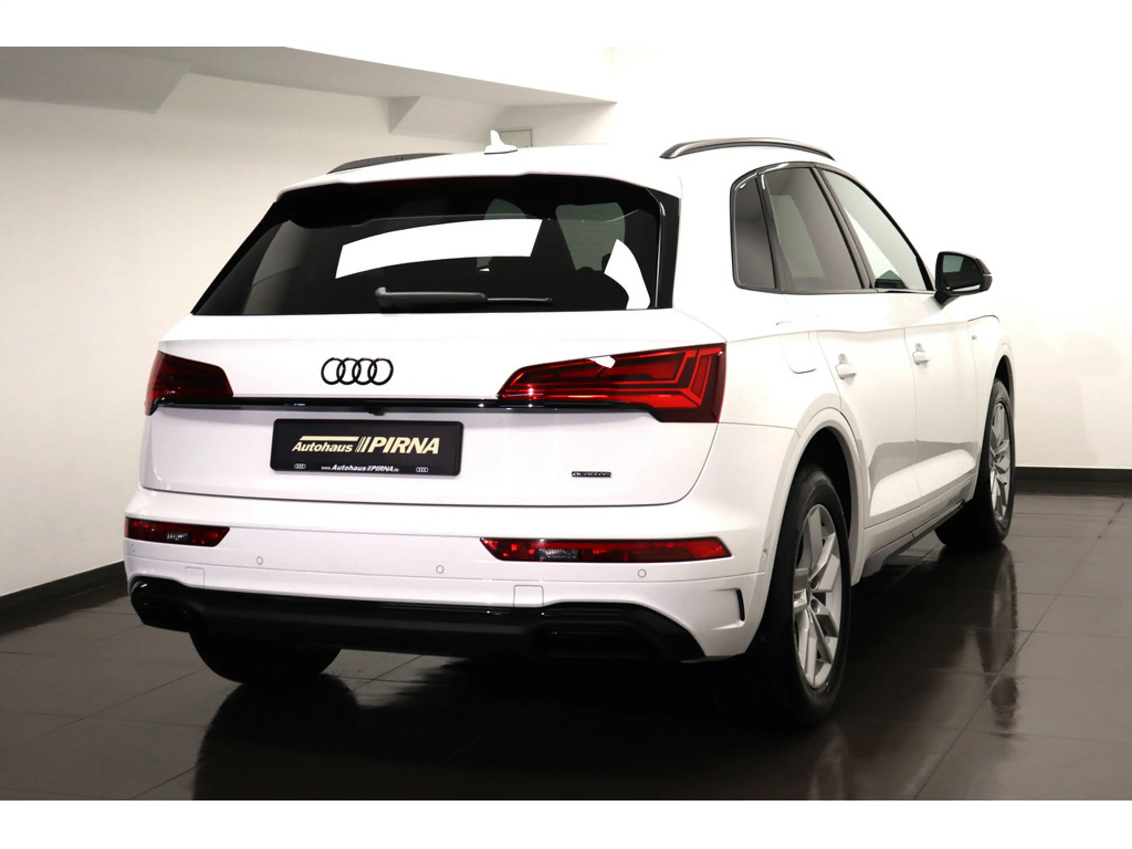 Audi Q5 50 3.0 TDI quattro S line #Standheizung #NAVI — photo 6