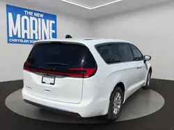 Chrysler Pacifica 2027