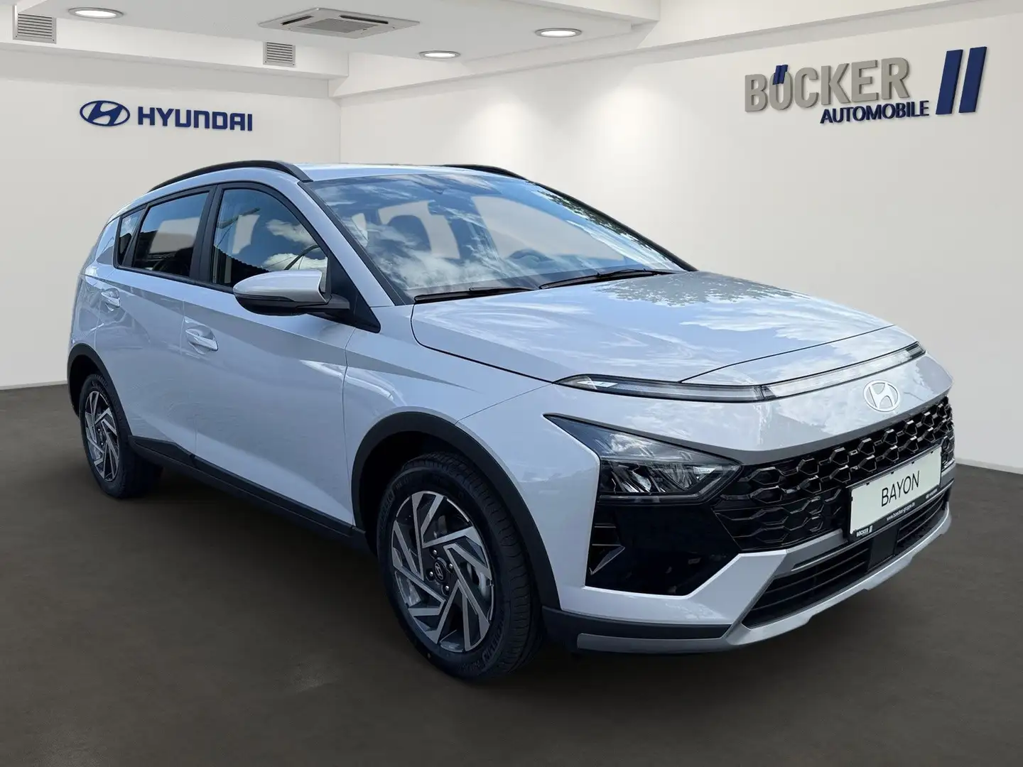 Hyundai BAYON MY25 1.0 T-GDi Trend SHZ LHZ RFK Bluetooth Grau - 2