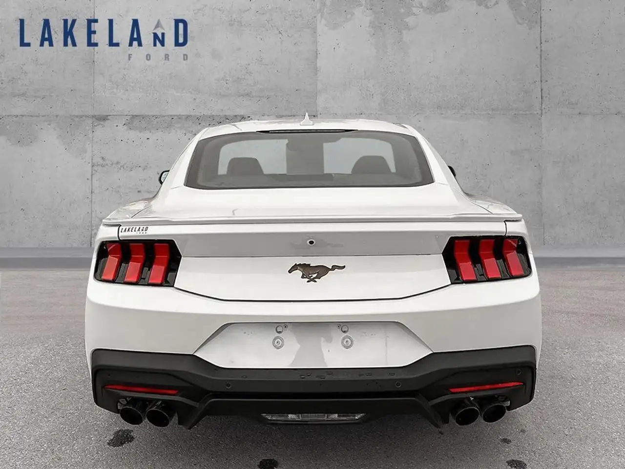 Ford Mustang снимка Ford Mustang