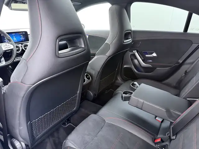 Mercedes-Benz Cla view 14