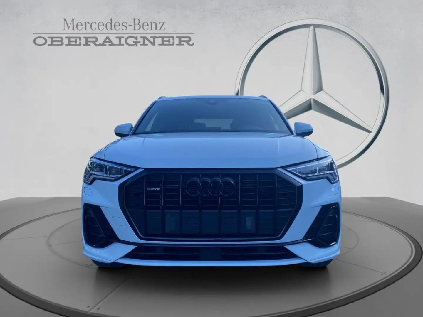 Audi Q3 Allrad 40 TFSI S-Line AUT Weiß - 2