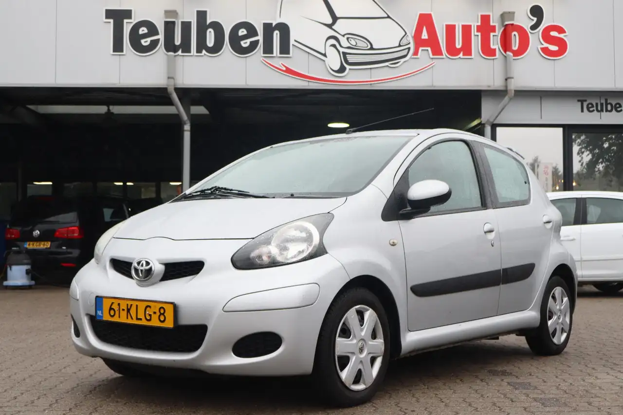 Toyota Aygo 1.0-12V Comfort | 5 deurs | Airco | 83.500km! | El — photo 1 of 16
