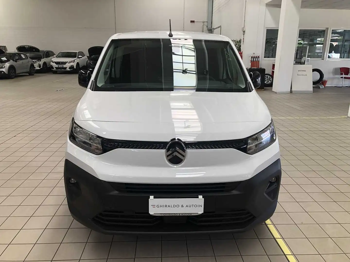 Citroen Berlingo 130cv AT8 3 Posti Euro 6E Blanco - 2