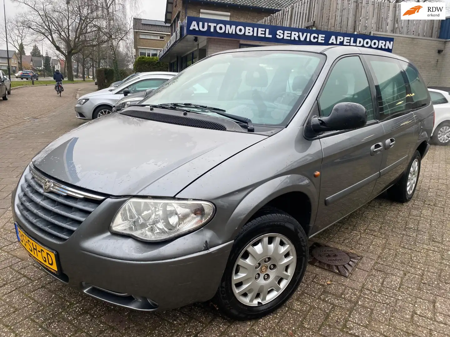 Chrysler Grand Voyager 3.3i V6 SE Luxe AUTOMAAT * 7 PERSOONS|AIRCO|TREKHA Сірий - 1