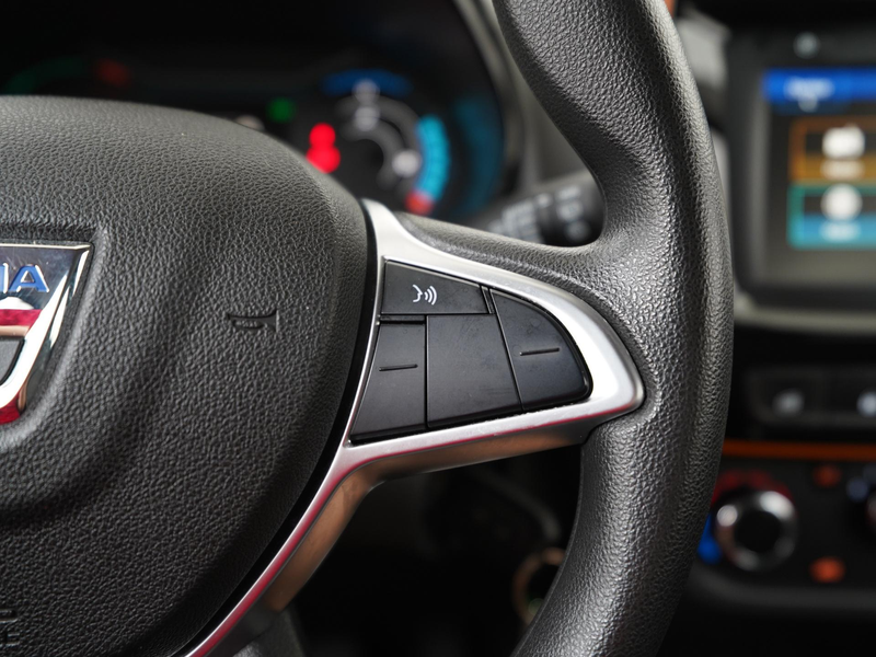 Dacia Spring Expression 27 kWh | Zondag Open! — photo 9