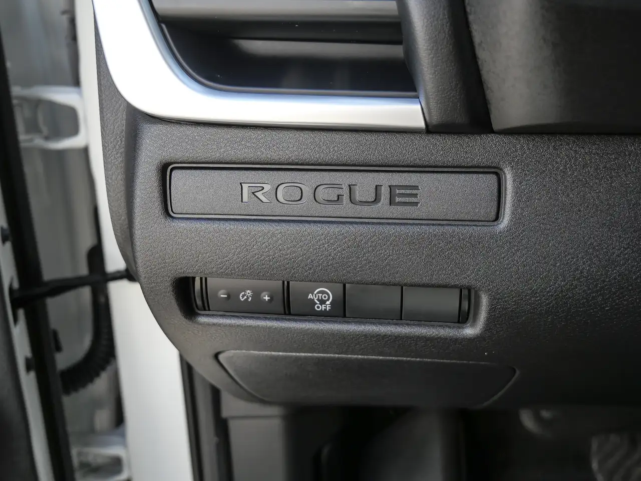 Nissan Rogue fotografie Nissan Rogue