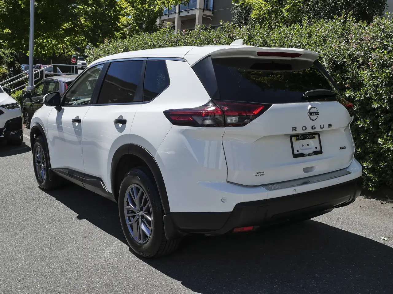 Nissan Rogue fotografie Nissan Rogue