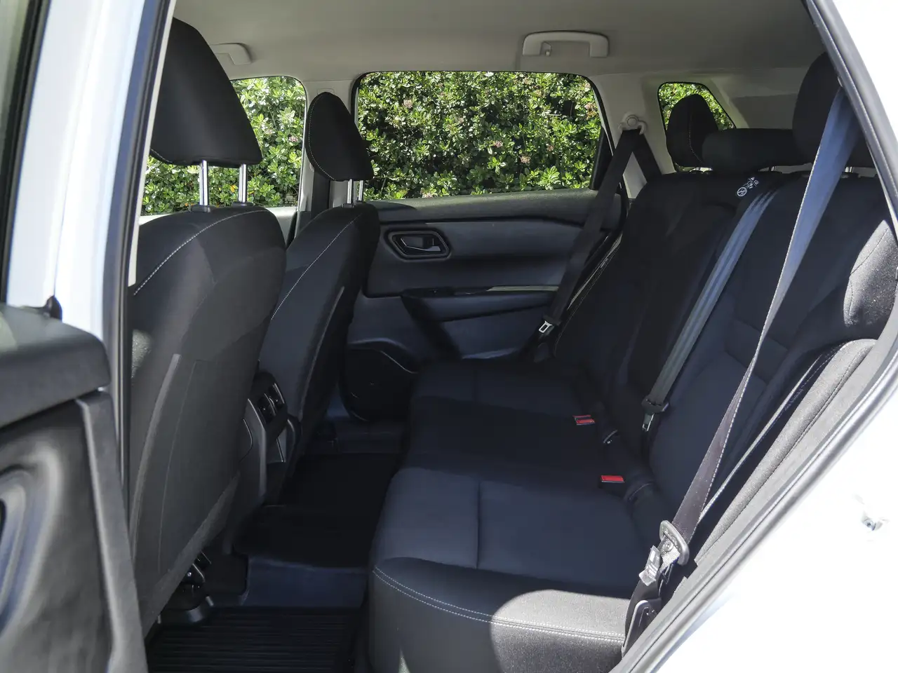 Nissan Rogue fotografie Nissan Rogue