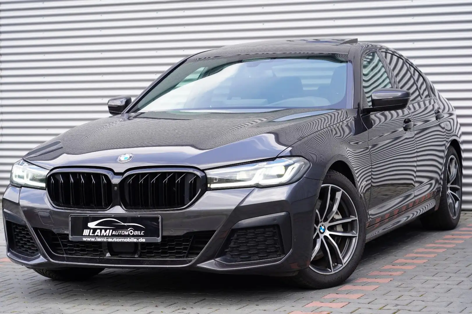 BMW 540 i xDrive M Sport LASER 360 HUD SOFT SHD KEY Grau - 1