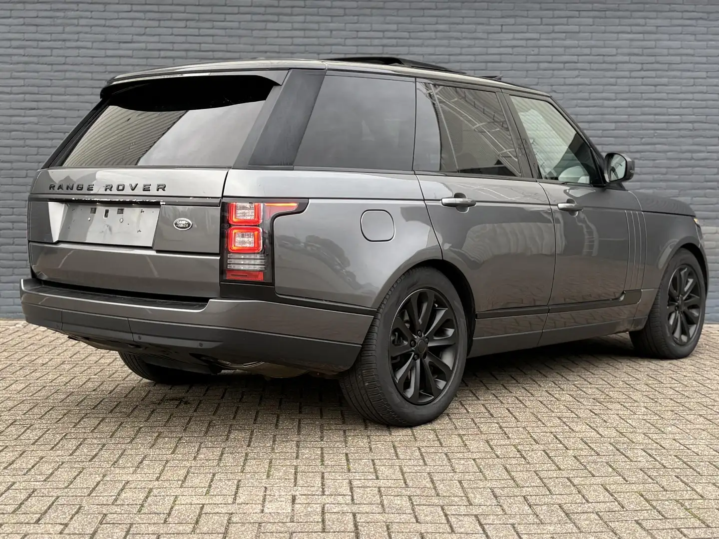 Land Rover Range Rover 3.0 TDV6 HSE | Leder | Pano | Climate | Cruise | N Gris - 2