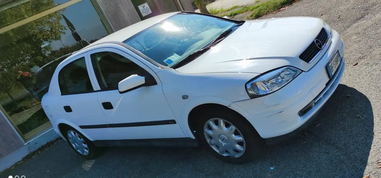 Opel Astra II 5p 1.4i 16v Club, foto 6