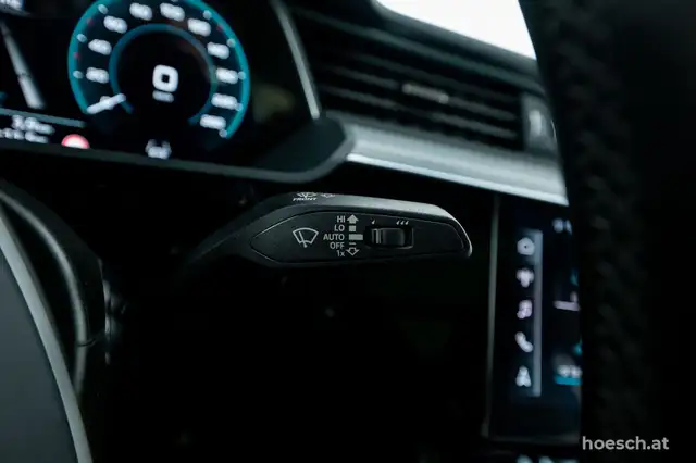 Audi Q8 e-tron 55 SB quattro 2x S-LINE TRAUMEXTRAS -52% Ansicht 40