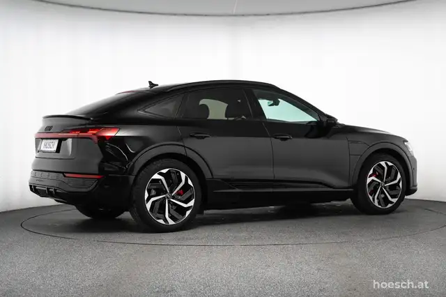 Audi Q8 e-tron 55 SB quattro 2x S-LINE TRAUMEXTRAS -52% Ansicht 43