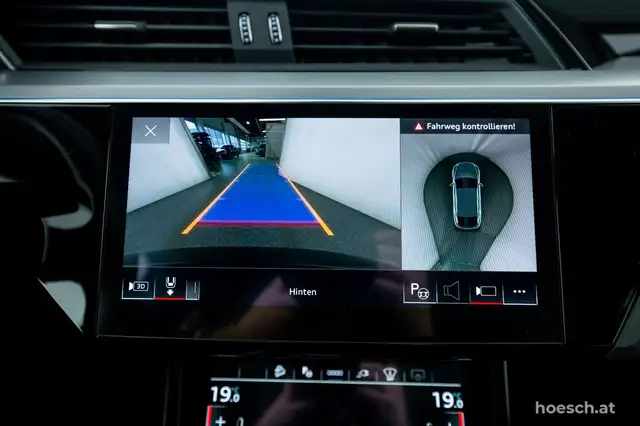 Audi Q8 e-tron 55 SB quattro 2x S-LINE TRAUMEXTRAS -52% Ansicht 20