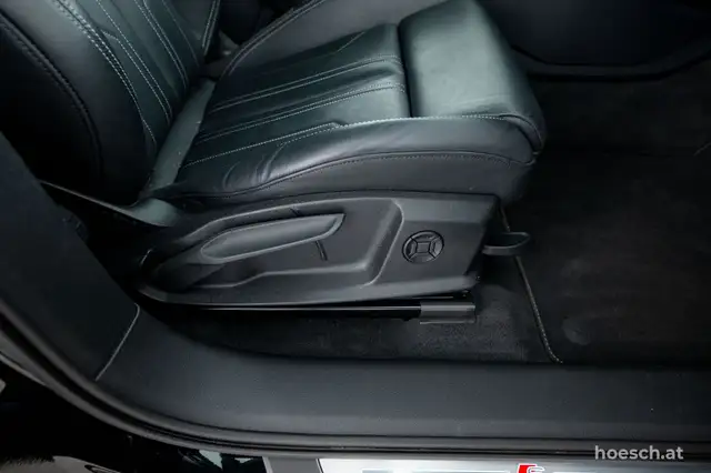 Audi Q8 e-tron 55 SB quattro 2x S-LINE TRAUMEXTRAS -52% Ansicht 35