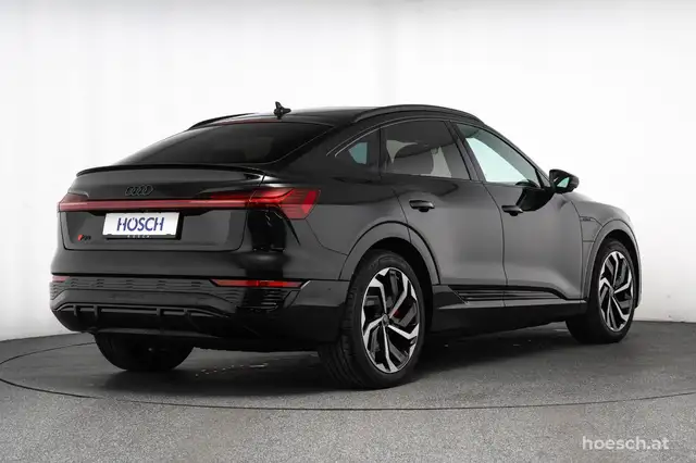Audi Q8 e-tron 55 SB quattro 2x S-LINE TRAUMEXTRAS -52% Ansicht 42