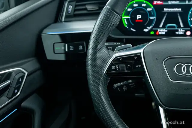 Audi Q8 e-tron 55 SB quattro 2x S-LINE TRAUMEXTRAS -52% Ansicht 26