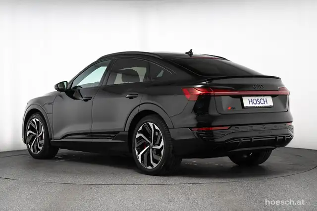Audi Q8 e-tron 55 SB quattro 2x S-LINE TRAUMEXTRAS -52% Ansicht 4