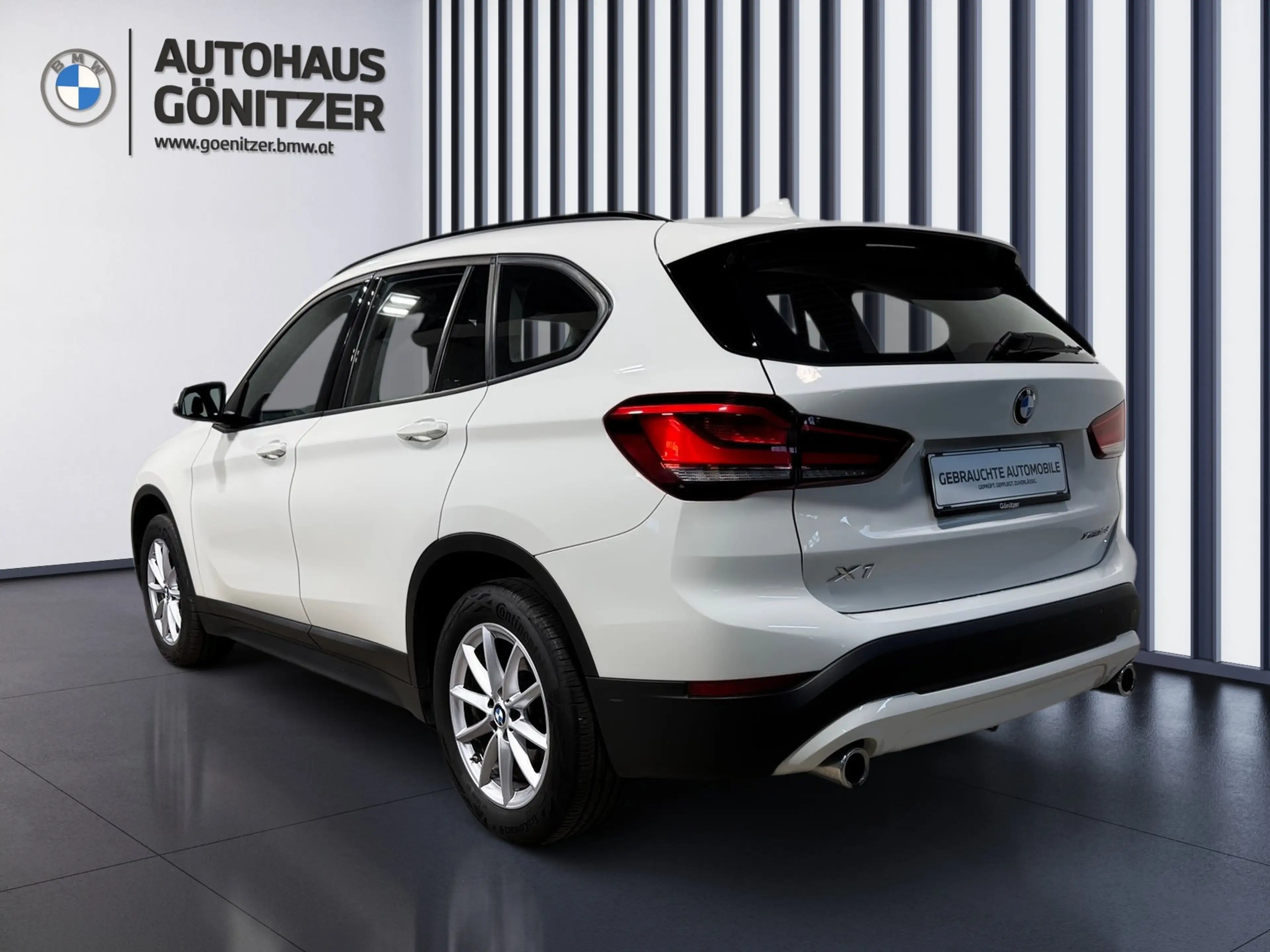 BMW 216 d — photo 11