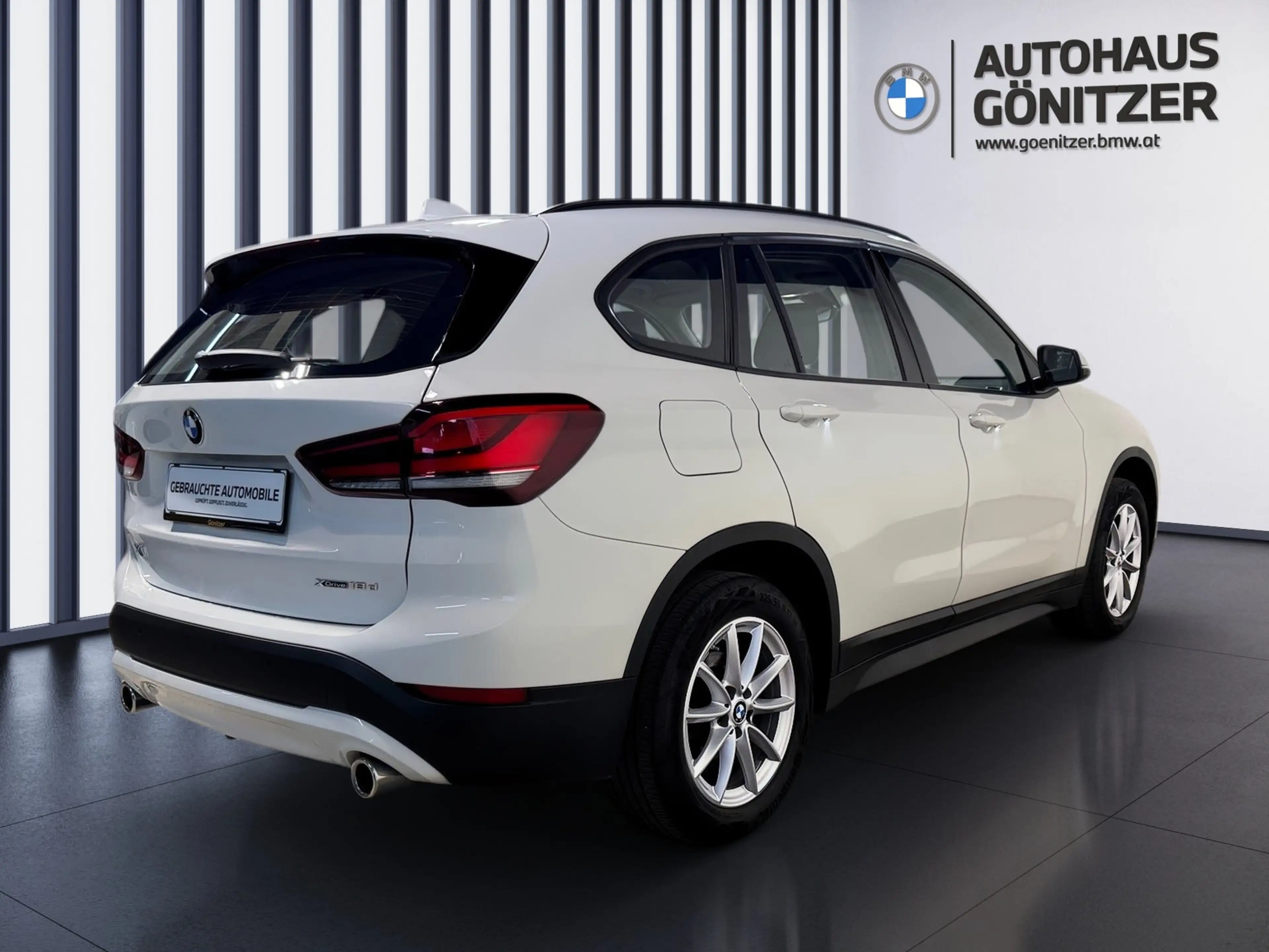 BMW 216 d — photo 12