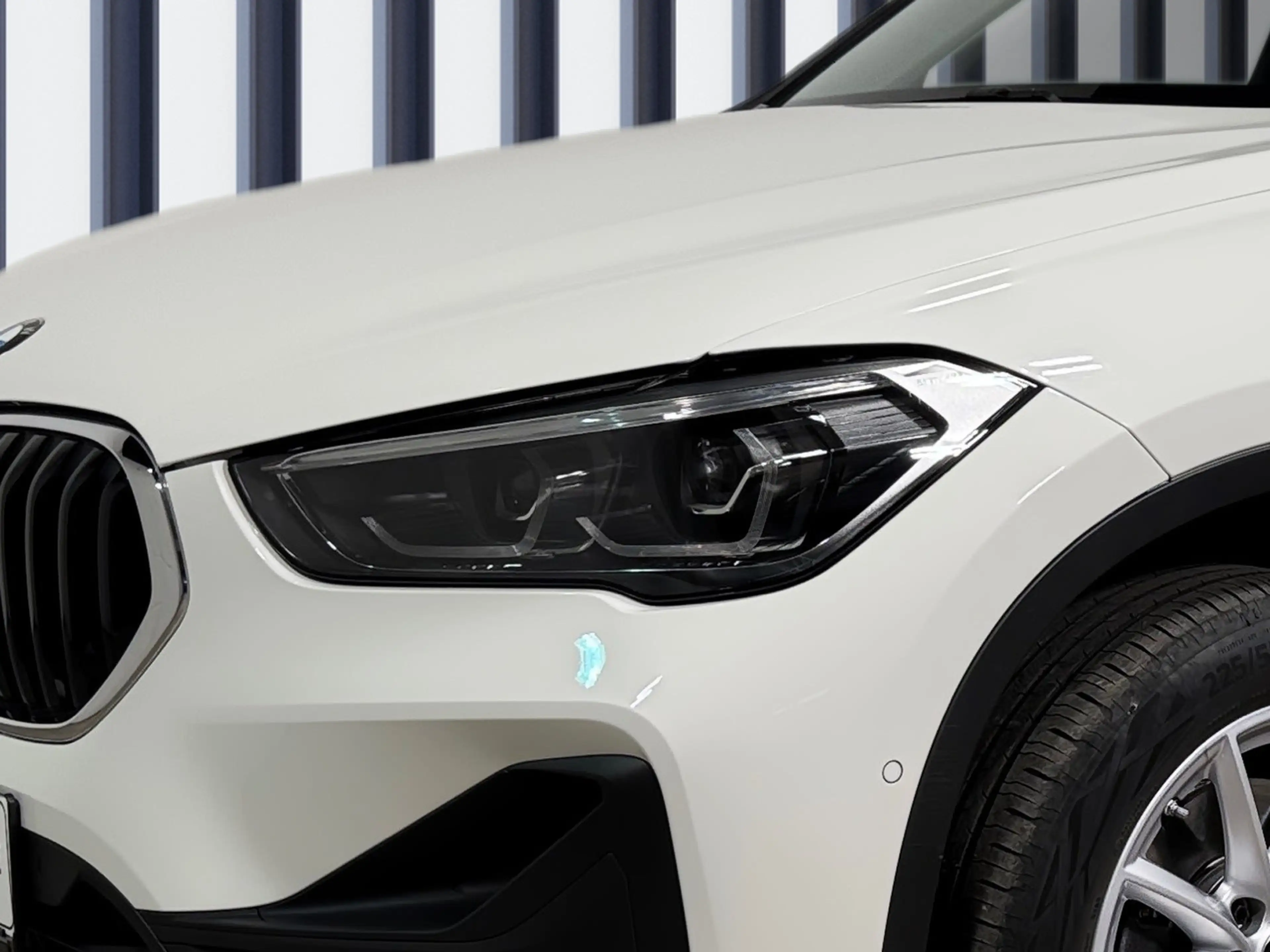BMW 216 d — photo 3