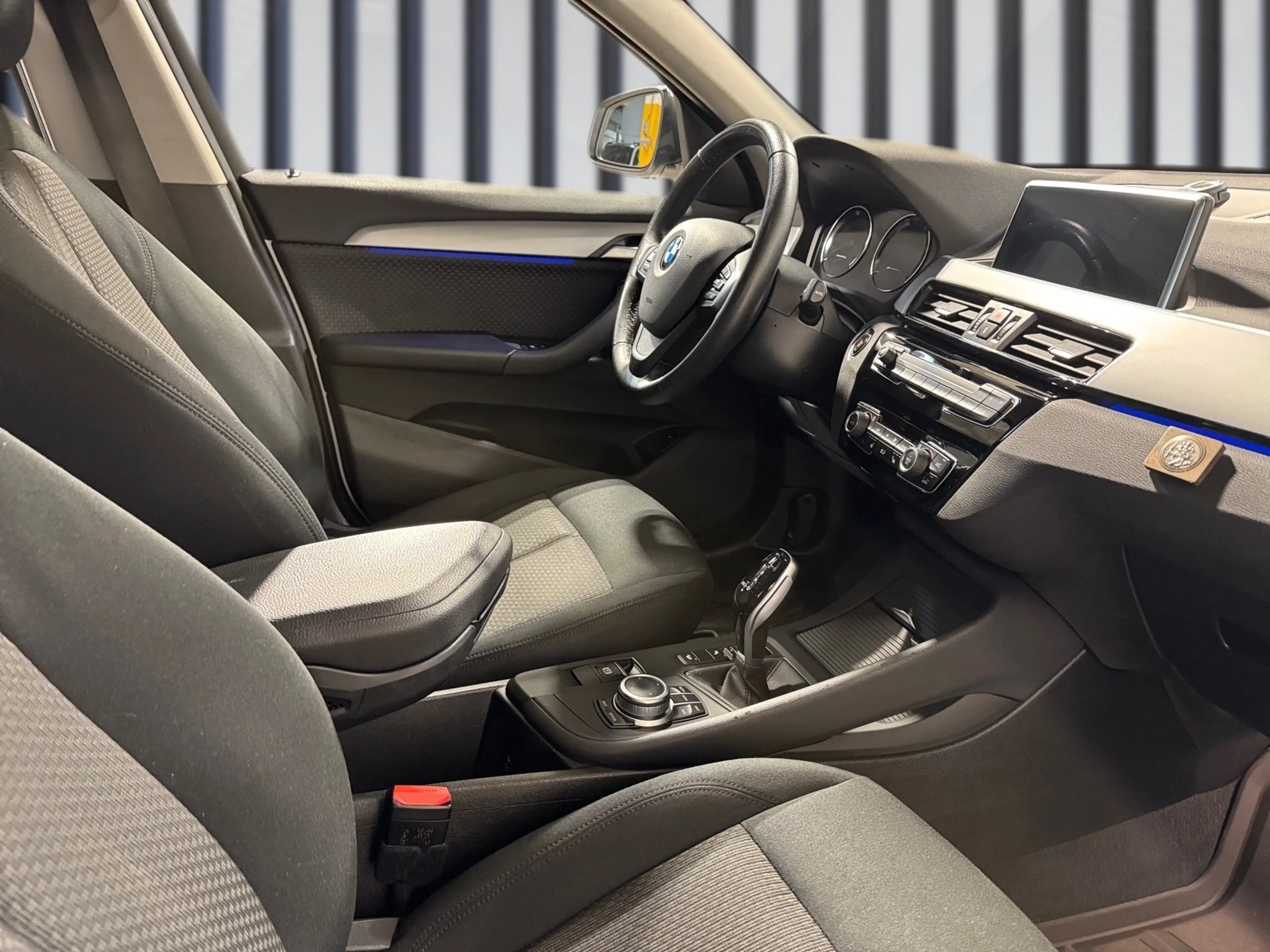BMW 216 d — photo 13