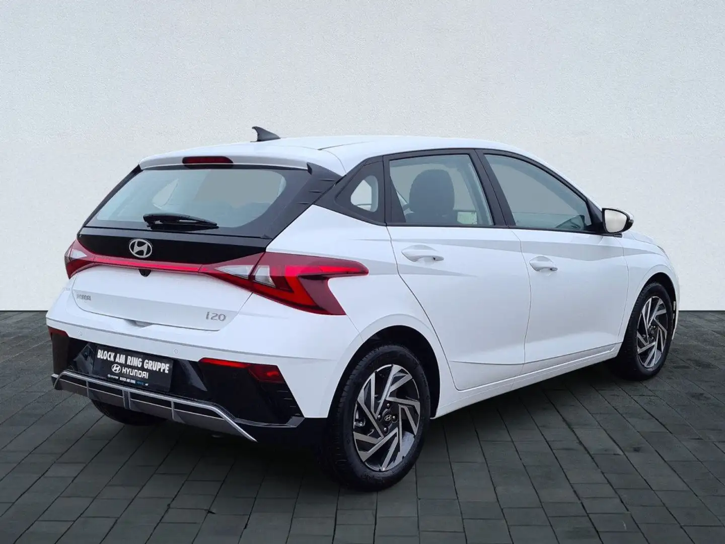 Hyundai i20 FL (MY25) 1.0 T-GDI (100 PS) 7-DCT 2WD Trend, Weiß - 2