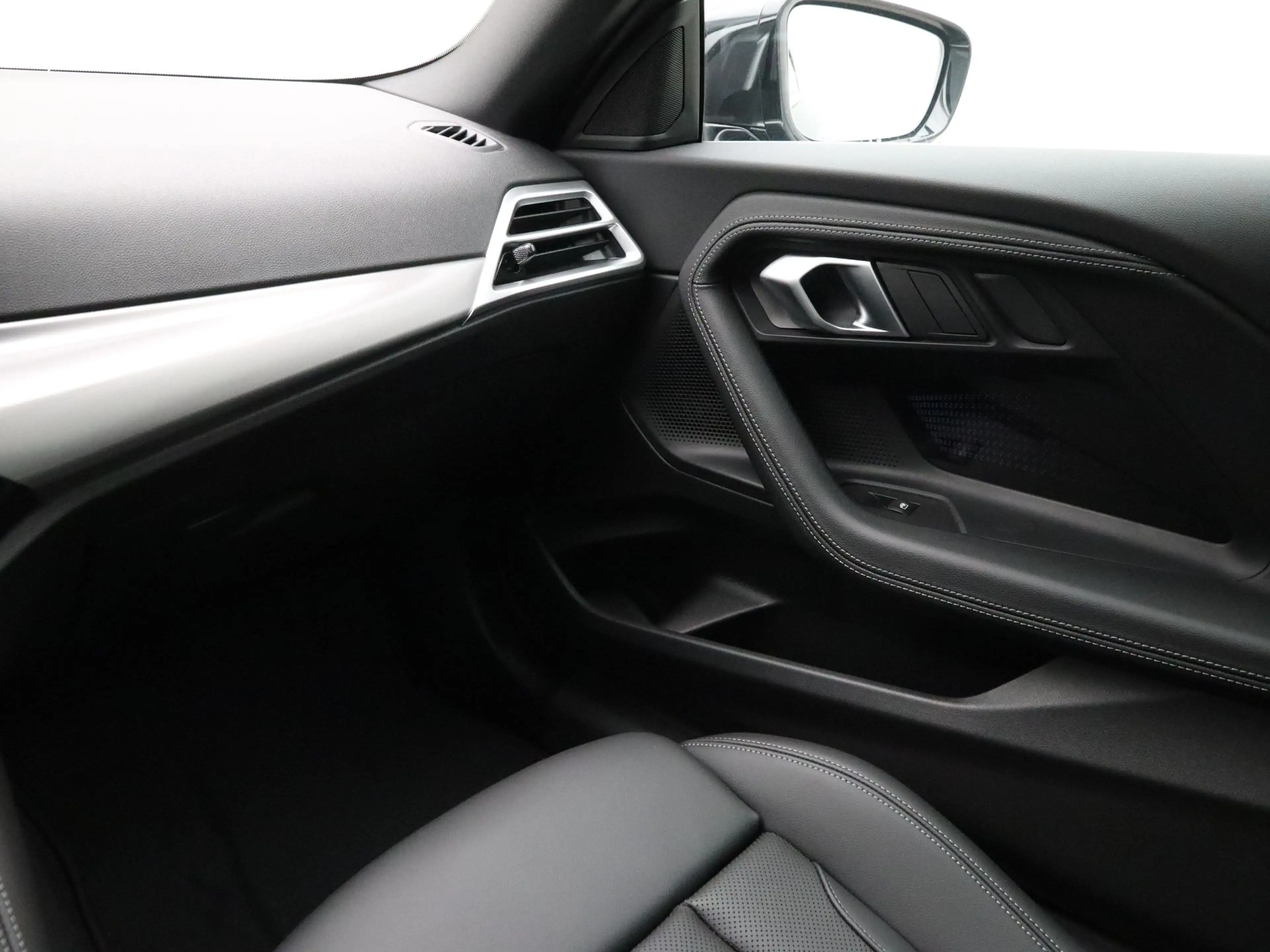 BMW 218 2 Serie 218i Coupé M-Sport — photo 15