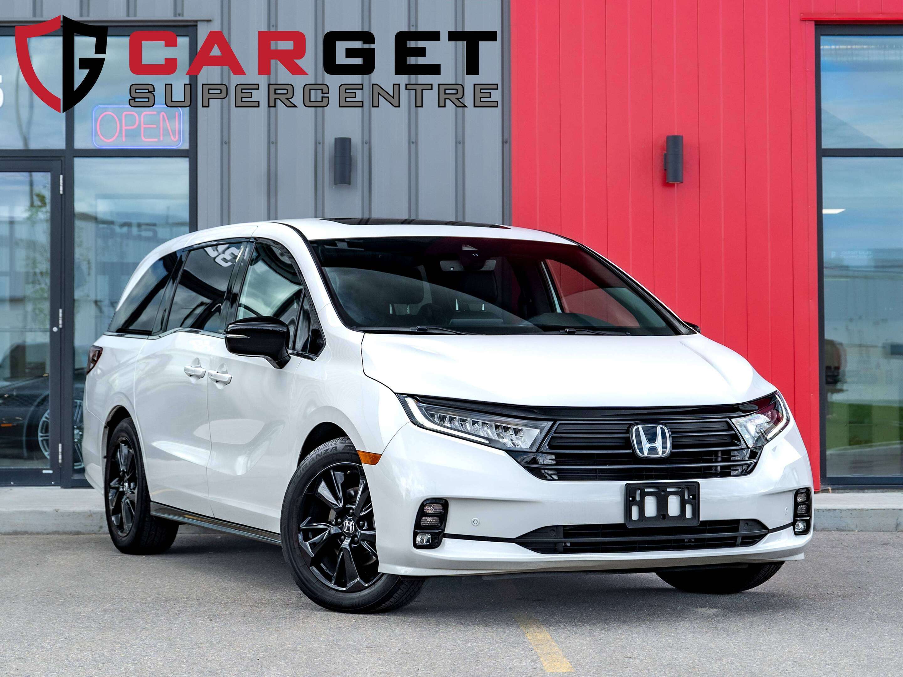  2024 Honda Odyssey Black Edition FWD   