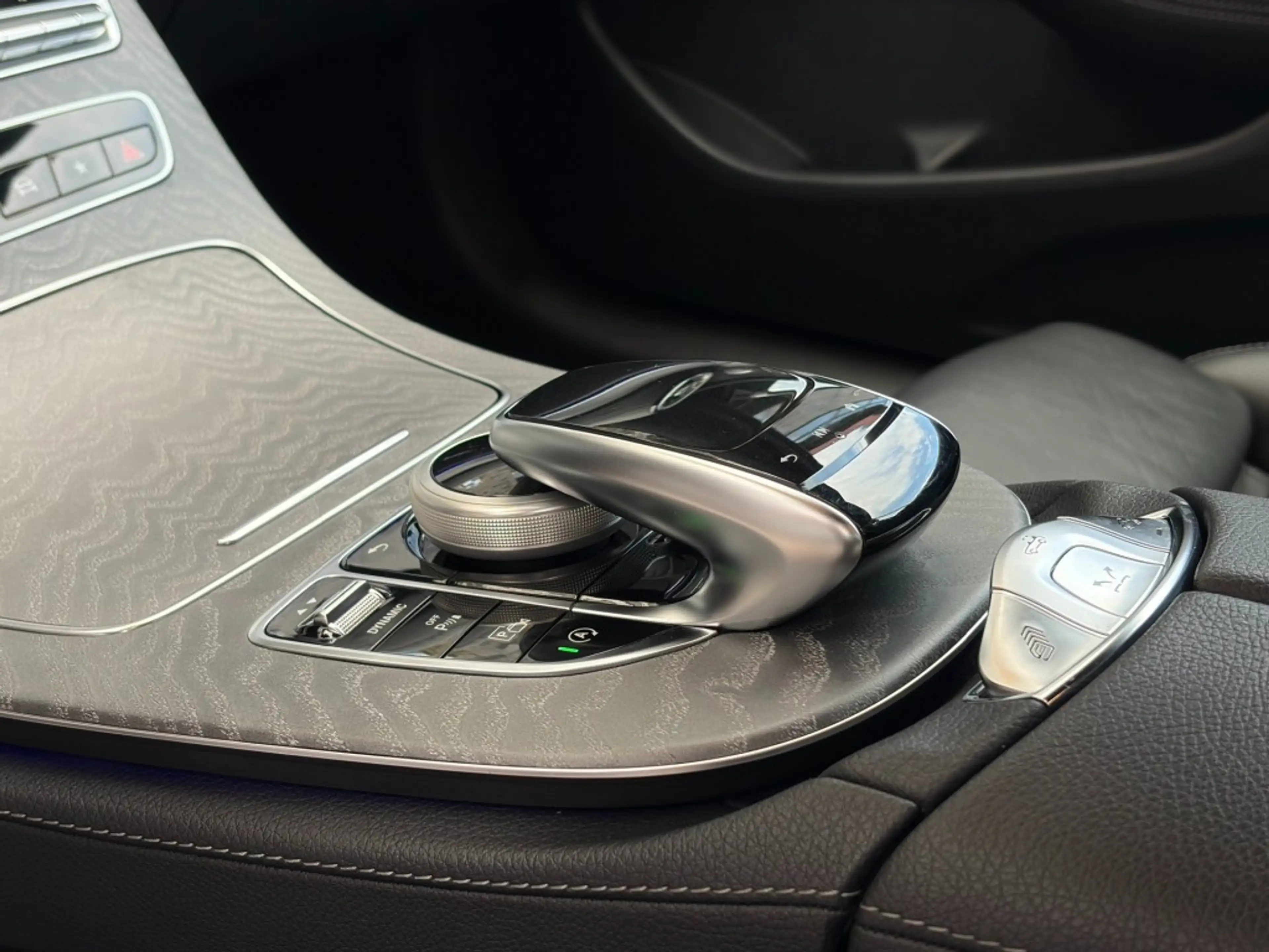 Mercedes-Benz E 450 CABRIO 4M. - AMG L. -  BURMESTER - 19 INCH — photo 15