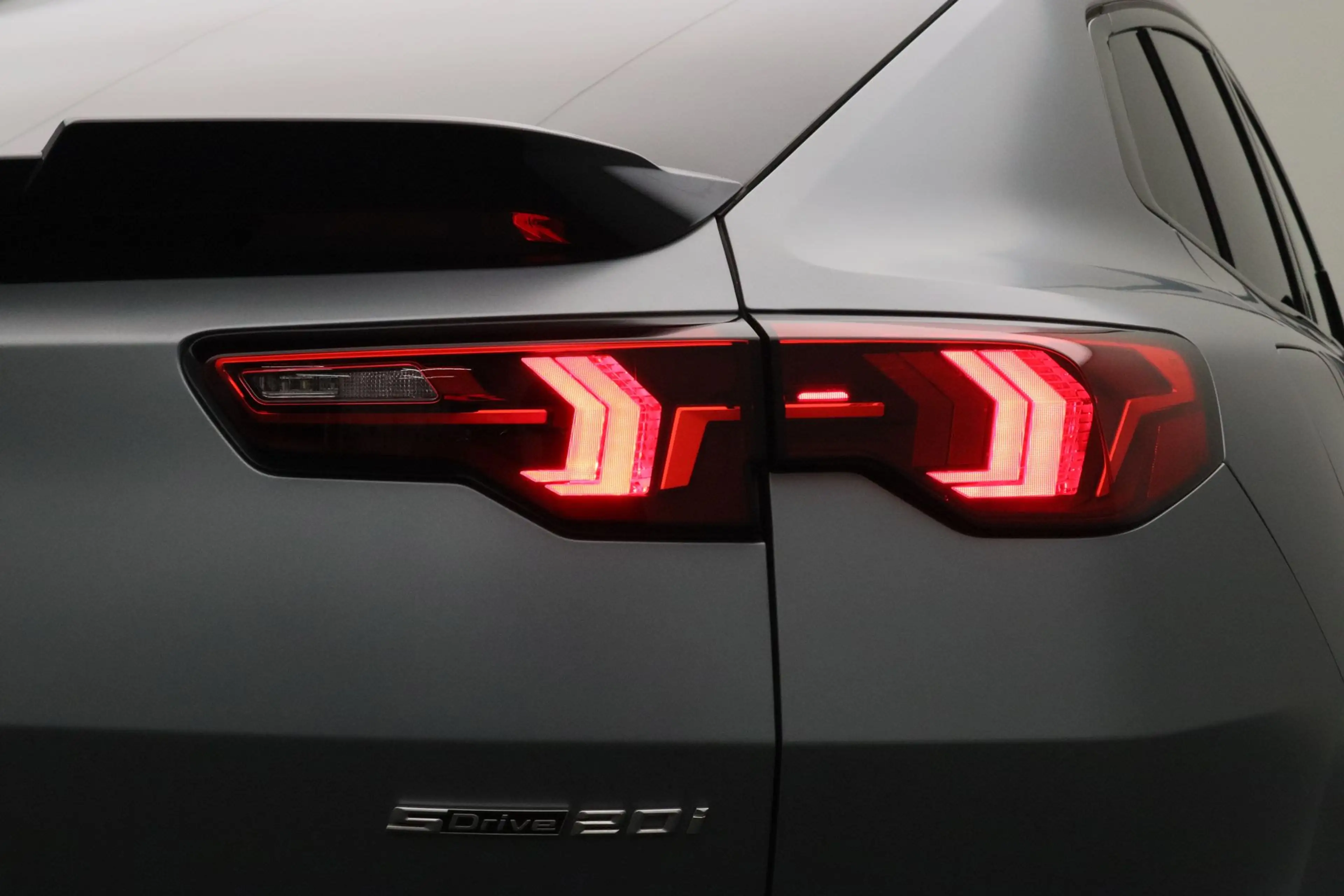 BMW X2 sDrive20i | Achteruitrijcamera | Comfort Access | — photo 10