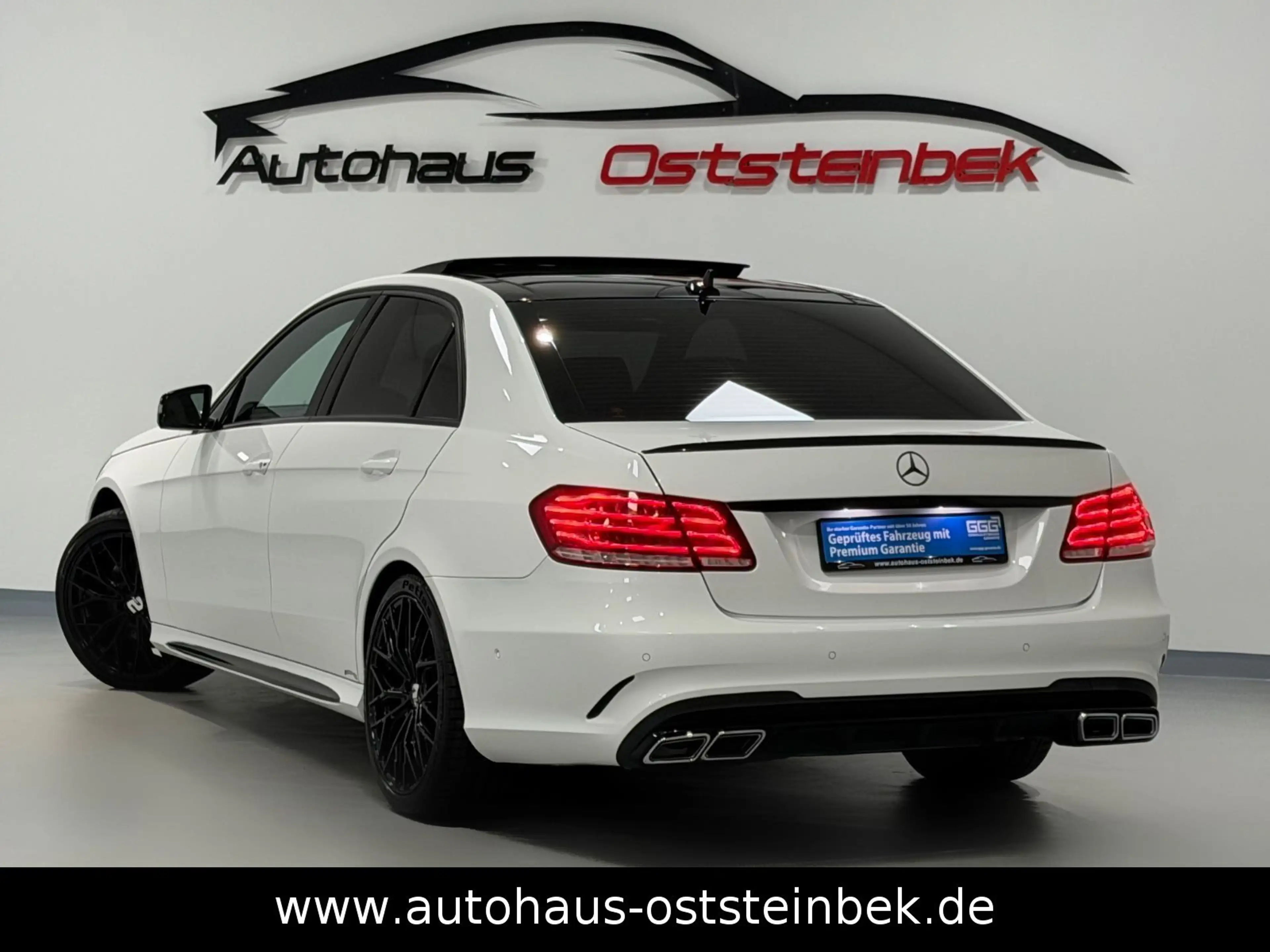 Mercedes-Benz E 350 BLUETEC AMG-LINE/PANO/LED/DISTRONIC/PDC/SH — photo 3