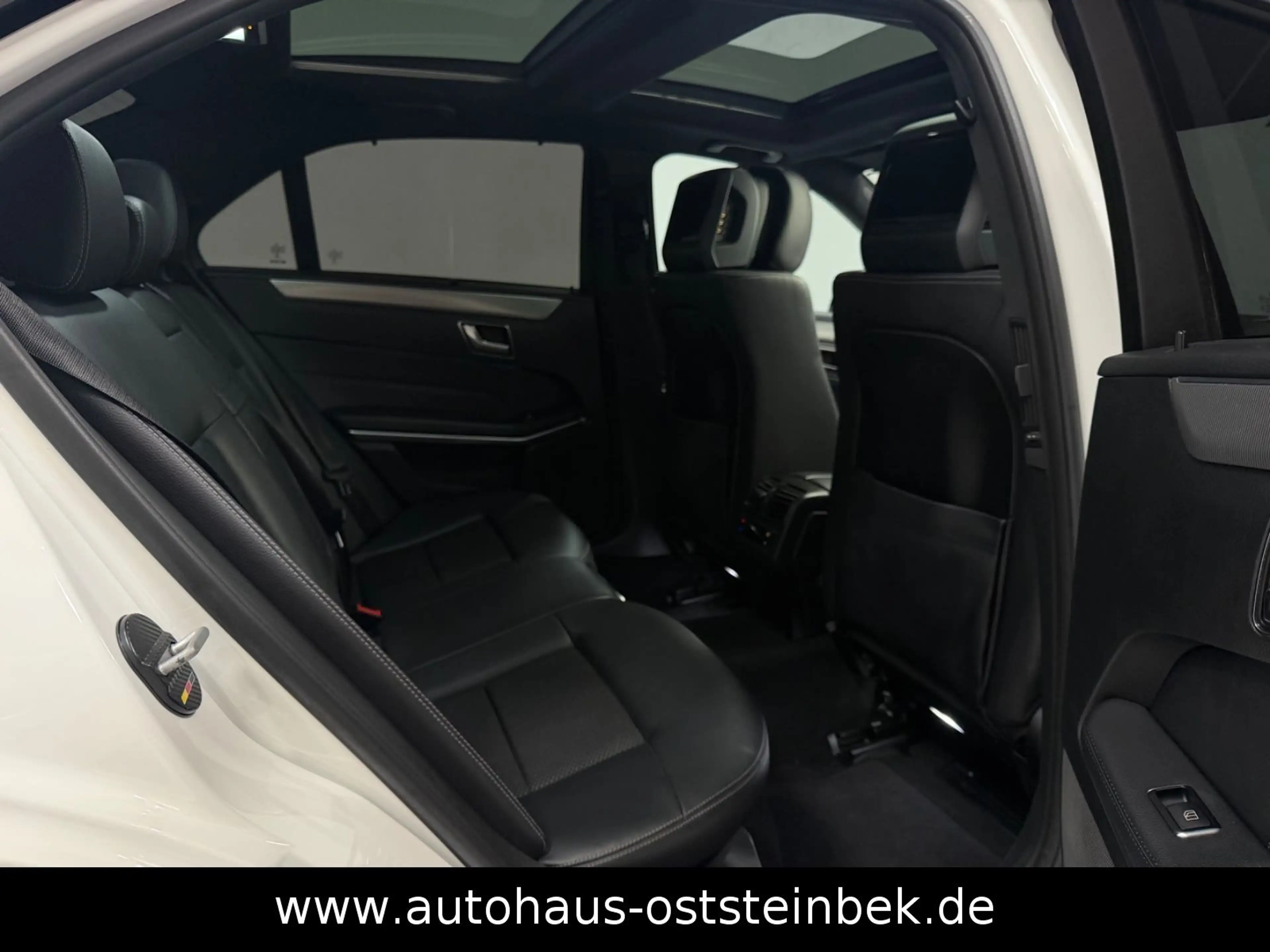 Mercedes-Benz E 350 BLUETEC AMG-LINE/PANO/LED/DISTRONIC/PDC/SH — photo 14