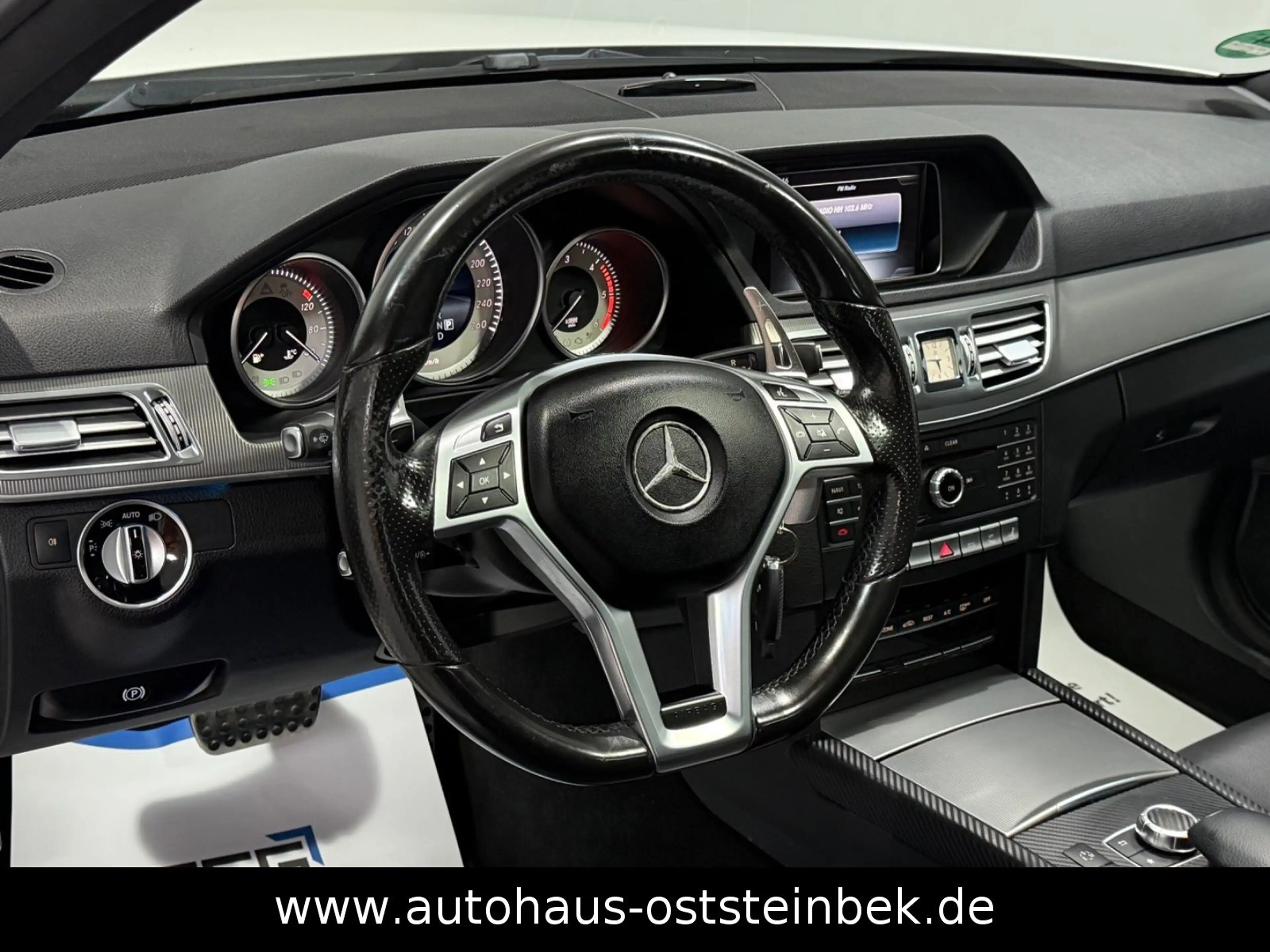 Mercedes-Benz E 350 BLUETEC AMG-LINE/PANO/LED/DISTRONIC/PDC/SH — photo 10