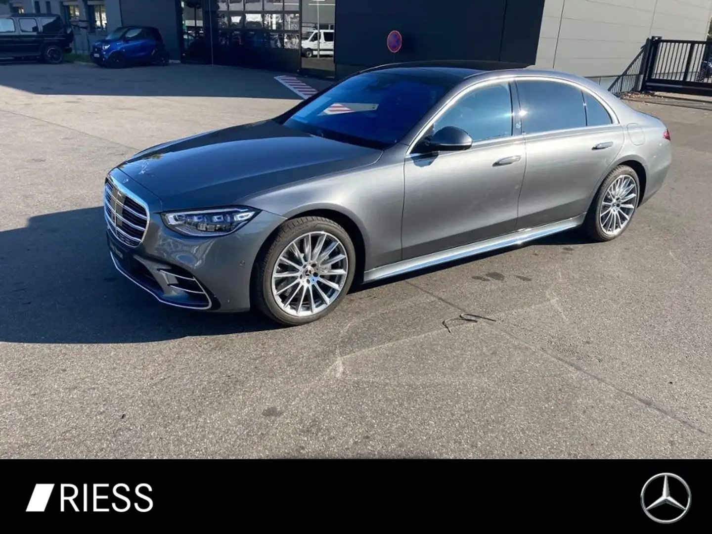 Mercedes-Benz S 580 e 4M L AMG PANO MASSAG GURAD 360 EXCLUSIV Grau - 1