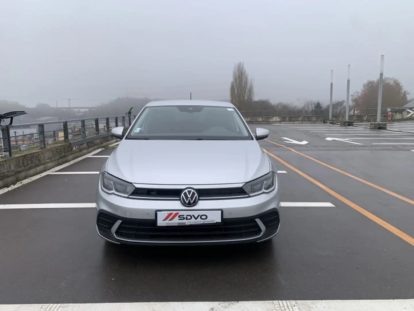 Volkswagen Polo 1.0 TSI 95CH LIFE DSG7 Gris - 2