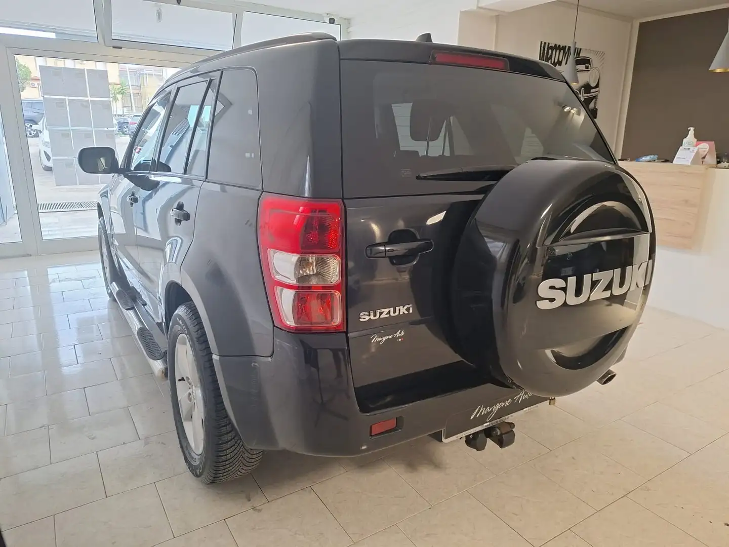 Suzuki Grand Vitara Grand Vitara 1.9 DDiS 5 porte Offroad Nero - 2