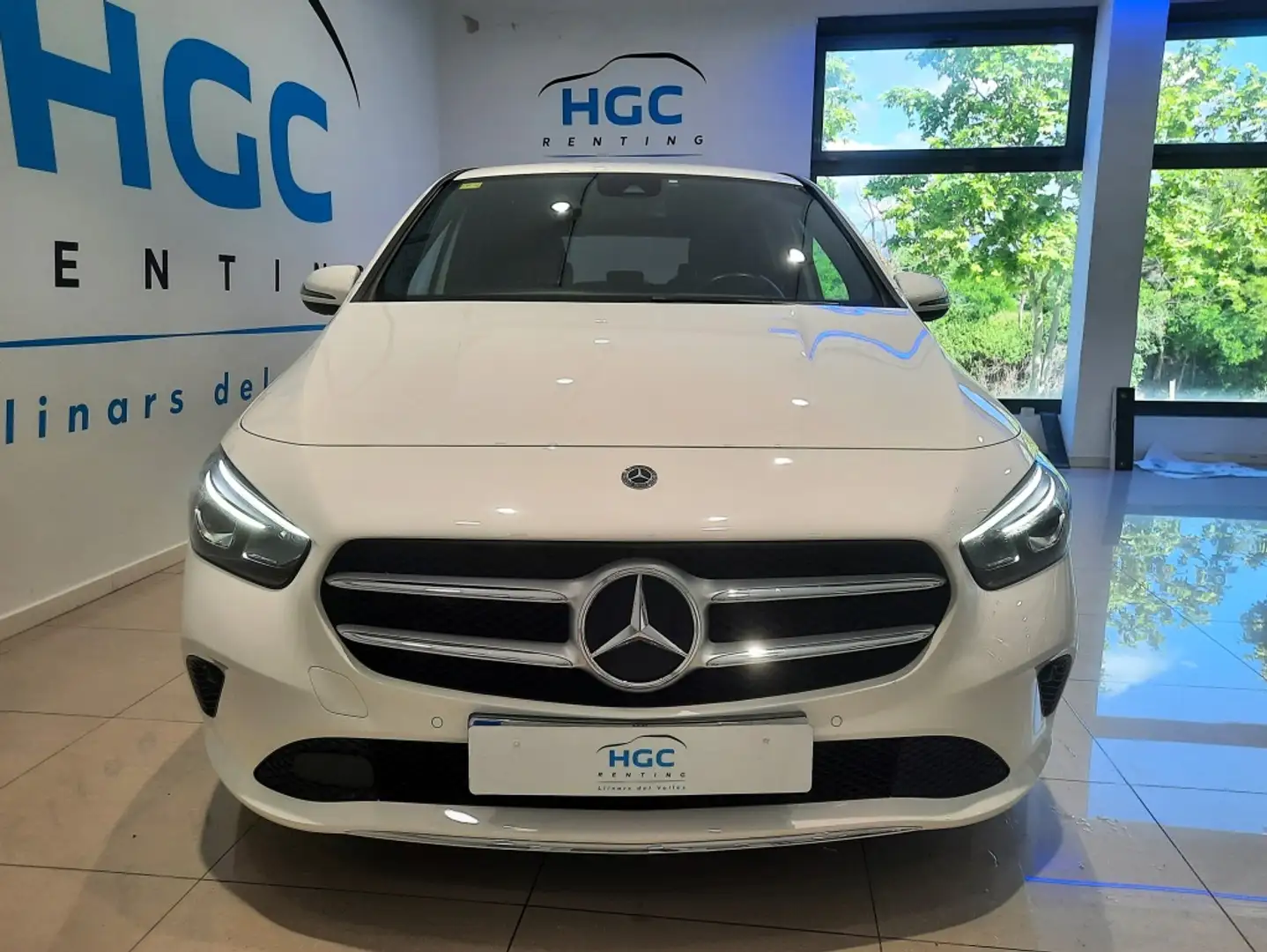 Mercedes-Benz B 200 200d 8G-DCT Fehér - 2