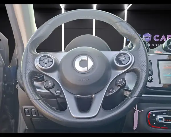 smart Fortwo view 8