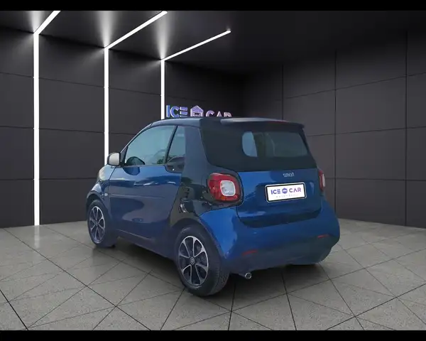 smart Fortwo view 4