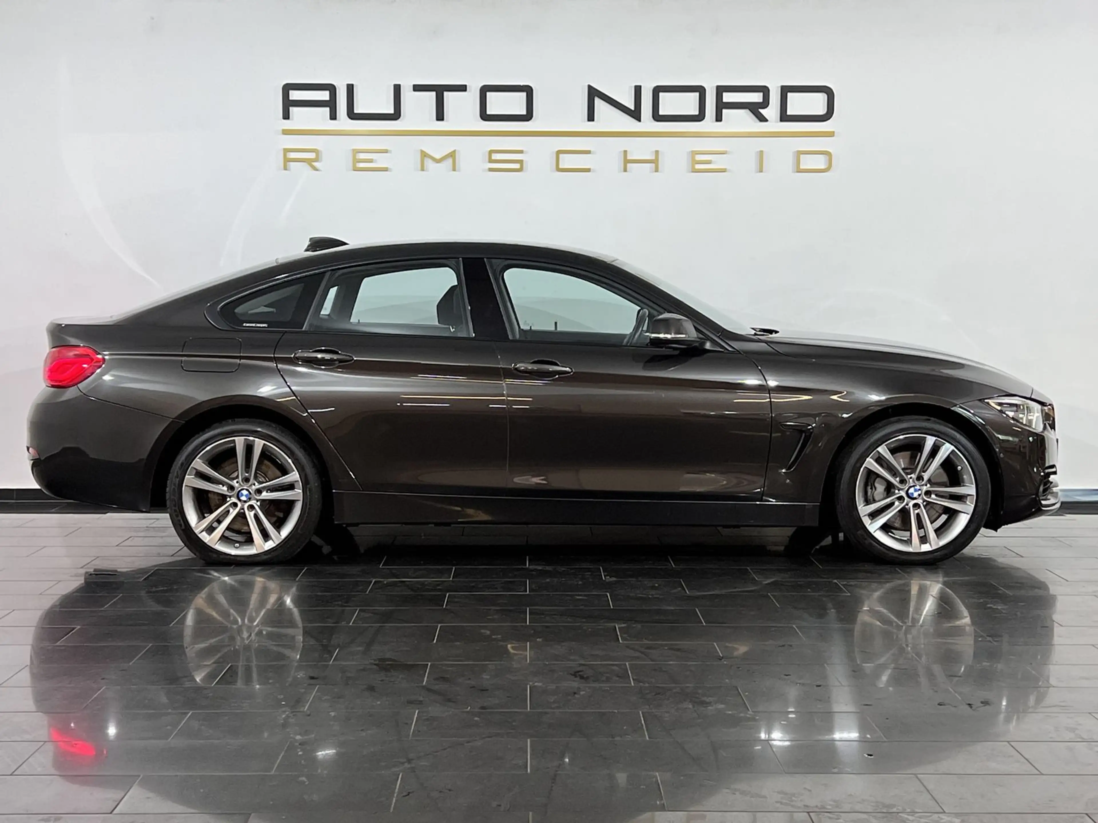 BMW 435 xDrive*Kamera*HeadUP*KeyGo*LED* — photo 4