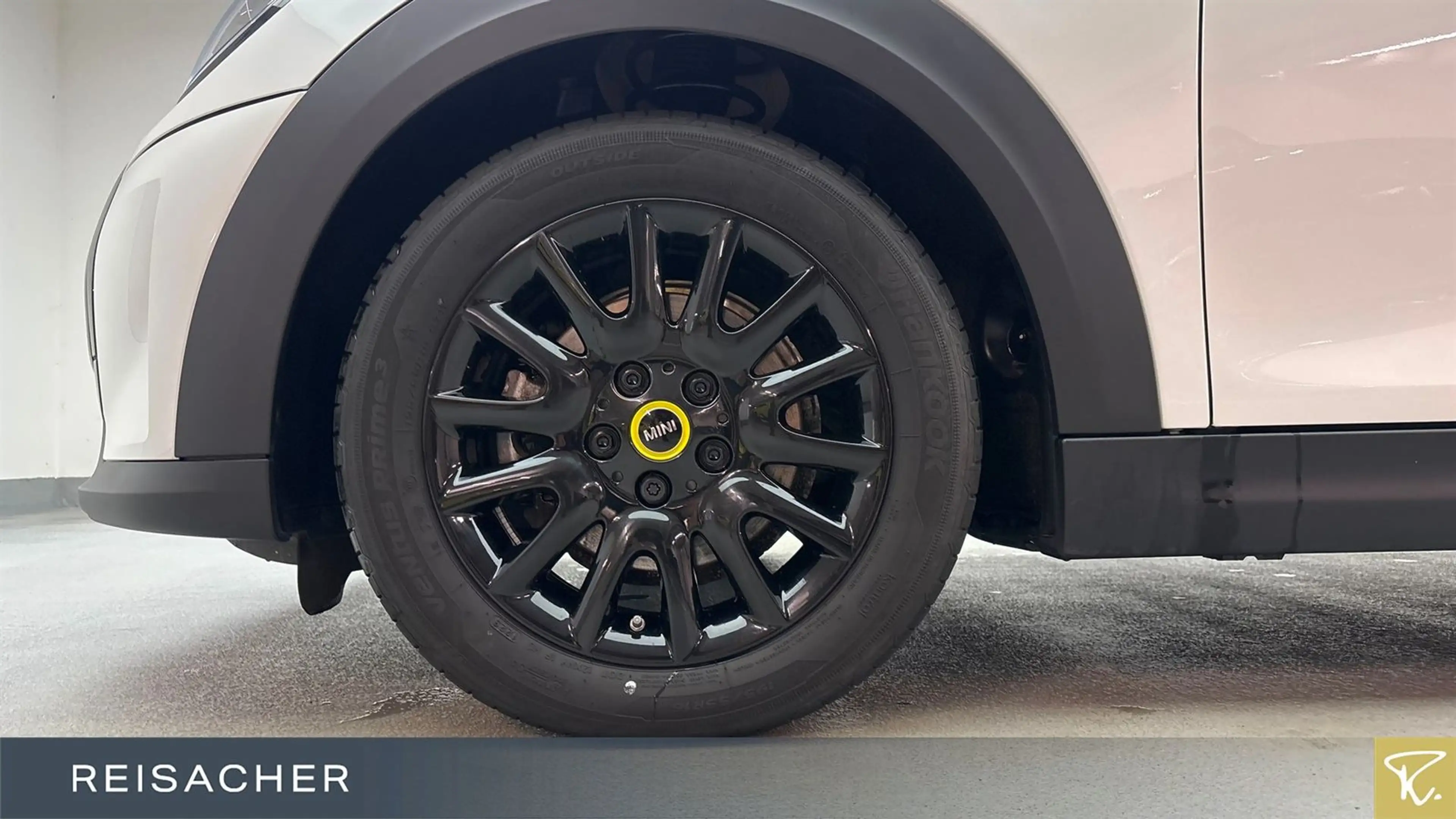 MINI Cooper SE Classic-Trim Navi SpoSi DA — photo 3